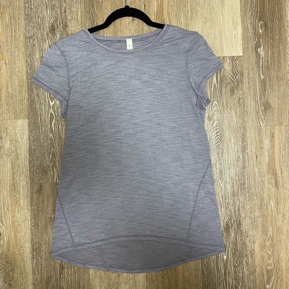 Lululemon Athletica Lightweight Tee - Picture 1 of 4